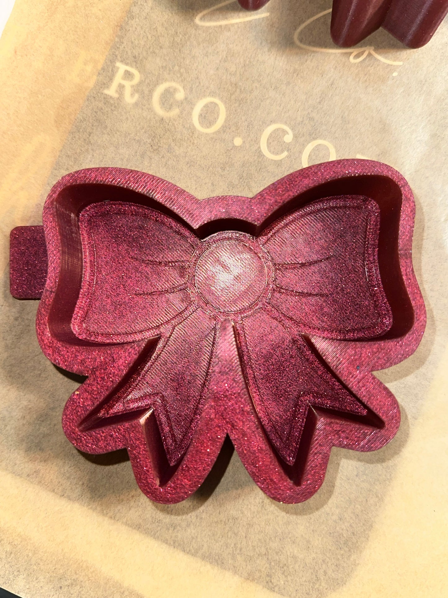 Bow Freshie Mold