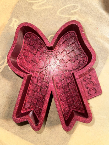 Checkered Bow Freshie Mold