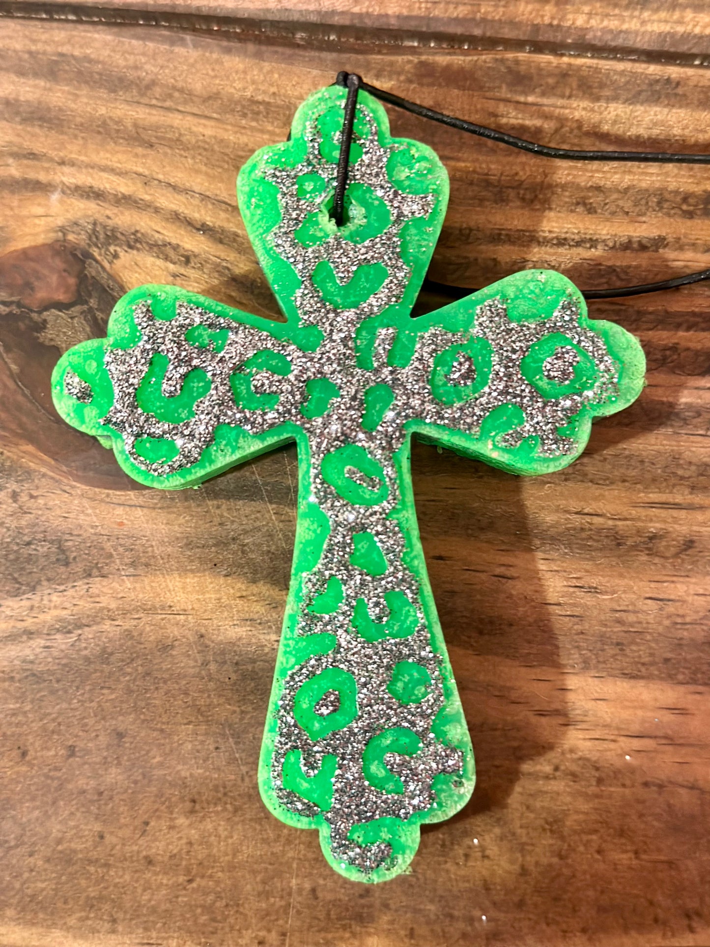Leopard Cross Freshie